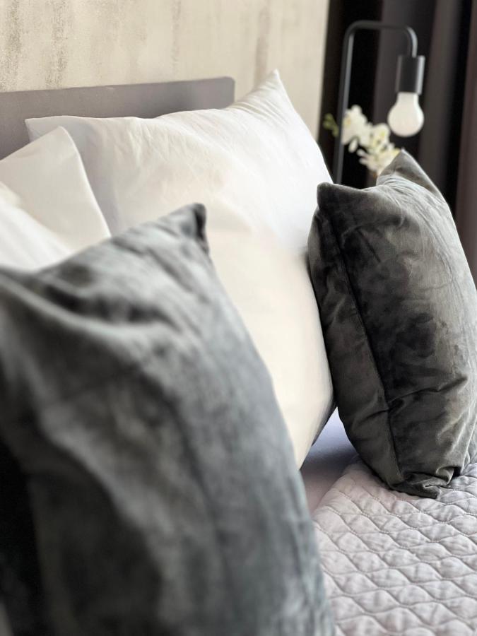 Modernes 2-zimmer-apartment, Nähe Der Neuen Leipziger Messe, Ideal Für Vier Personen * Leipzig